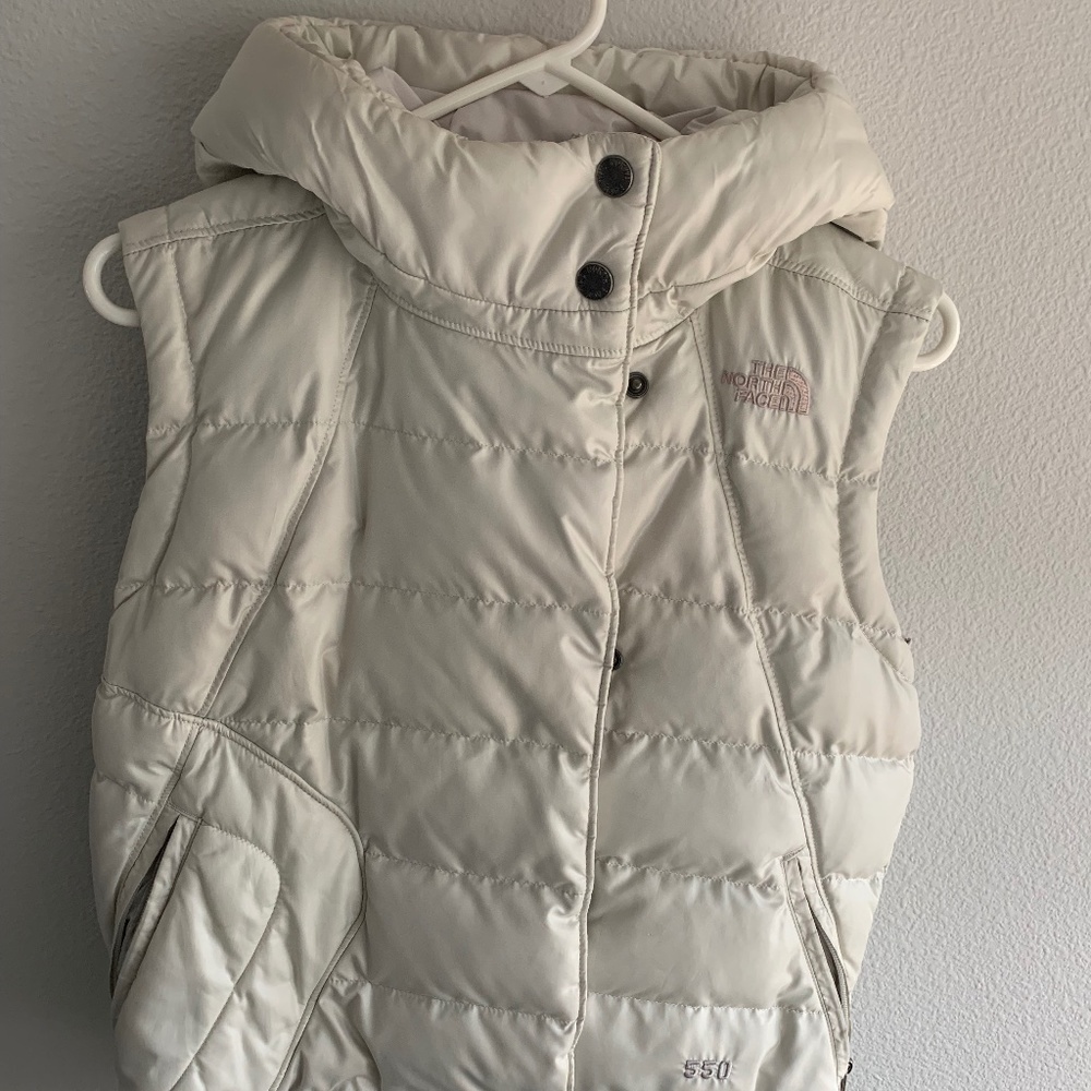 North Face super warm hooded 550 down vest